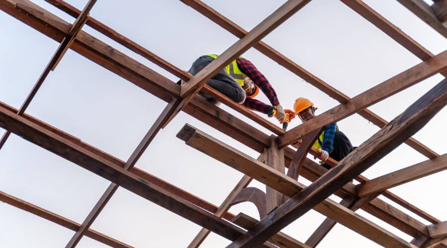 Professional gutter cleaning services in Arvonia, VA